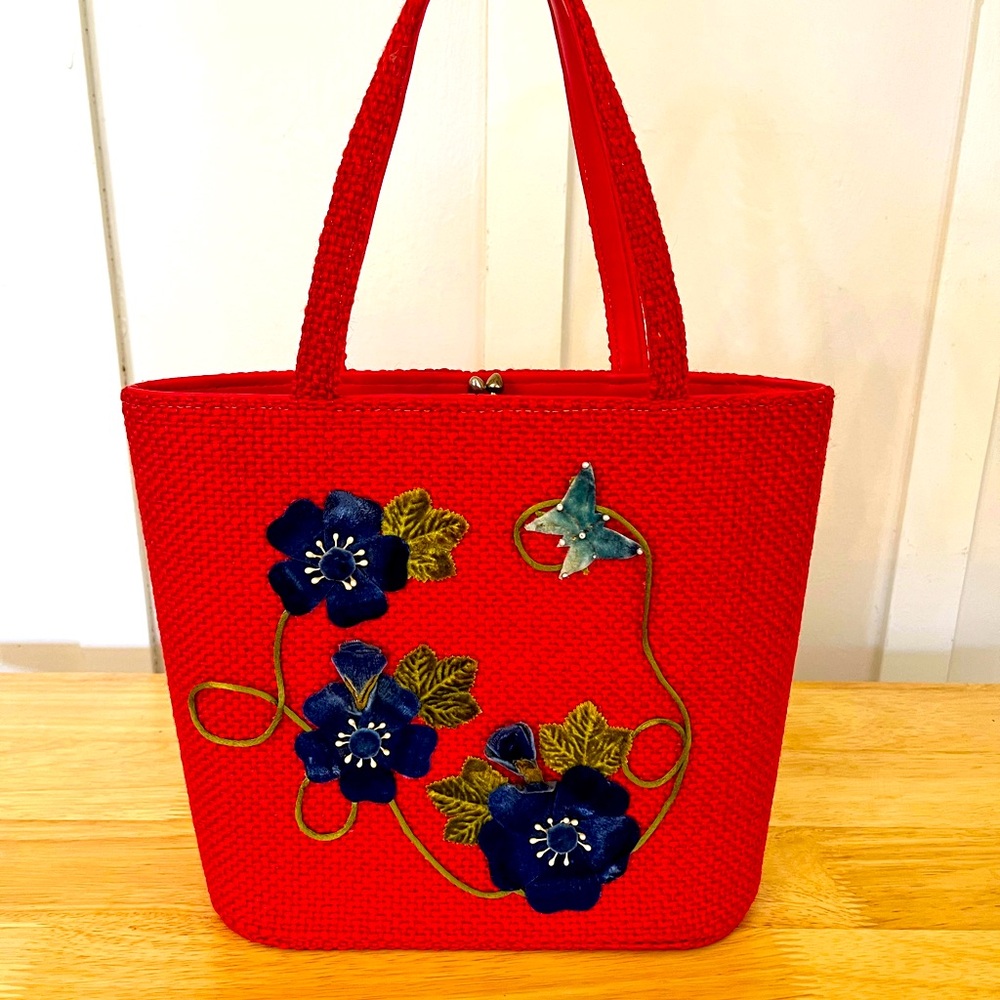 Beautiful, gently used Julius Resnick JR Florida USA mid-century handbag.